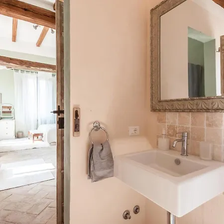 빌라 'la Buia' Beautiful In Umbria With Private Pool & Gardens *